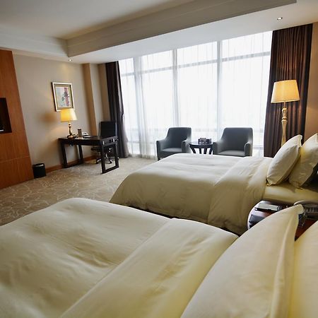 Nanhai Jiayi International Hotel Φοσάν Εξωτερικό φωτογραφία
